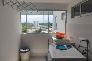 Imagen de la galería de VP01 Apto Valledupar, buena vista, cómodo, tranquilo, perfecto para trabajar o estar en familia!, en Valledupar