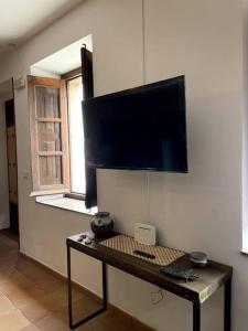 TV a/nebo společenská místnost v ubytování La Llamera