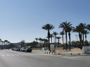 Kép APARTAMENTO FAMILIAR a 100 mts de la Playa Reformado 2025 con WIFI szállásáról La Pinedában a galériában