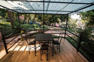Aed väljaspool majutusasutust Cabañas Tonal Mesti
