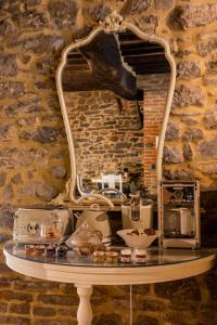 A kitchen or kitchenette at San Lazzo Luxury Room - ROOM & PERSONAL SPA