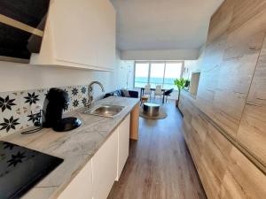 Dapur atau dapur kecil di Vue mer exceptionnelle