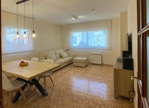 A seating area at Atico duplex en Malgrat de Mar