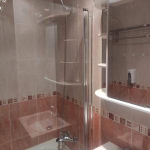Koupelna v ubytování Apartamentos aDoniña Playa Major Sanxenxo