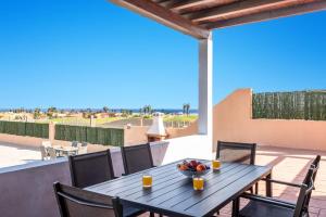 Balkón alebo terasa v ubytovaní Villa Ocean Paradise by Villa Plus