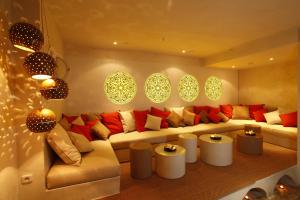 Posezení v ubytování Regency Tunis Hotel