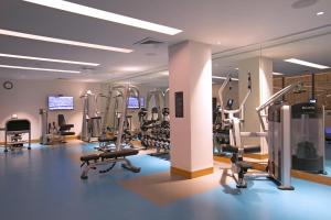 Fitness centrum a/nebo fitness zařízení v ubytování BLVD Club - Near BENGALURU AIRPORT