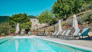 Bazén v ubytování Agriturismo Casa Turchetti nebo v jeho okolí