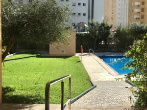 Bazén v ubytovaní Acacias Center Apartment alebo v jeho blízkosti