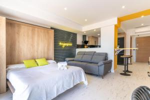 Kuchyňa alebo kuchynka v ubytovaní Expoholidays- Apartaments Paseo Marítimo