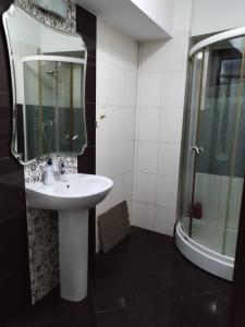 Et badeværelse på A G Studio's Palas-Iasi 2