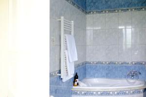 Koupelna v ubytování Villa Várzea - Garden Suite + 24 fotografií