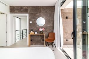 Zdjęcie z galerii obiektu 4 BDRM Luxury Retreat w/ Stunning Sea Views w mieście Estepona