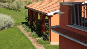A garden outside Agriturismo Piani Della Marina