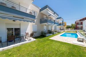 Piscina di Danai & Palm Residential Complexes o nelle vicinanze