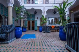 Posezení v ubytování Riad Zinoun & Spa 11 Rooms