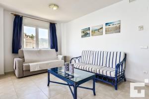 Część wypoczynkowa w obiekcie Apartamento Rubino 5C - Grupo Turis