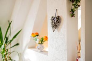 Fotografie z fotogalerie ubytování Waldblickwohnung mit schöner Terrasse und Kamin v destinaci Sebnitz