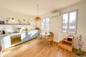 Fotografia z galérie ubytovania Terrasse ensoleillée au coeur du Cours Julien v destinácii Marseille
