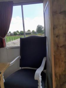 Gallery image of Pipowagen Eldikse Blauwe in Lienden +16 photos
