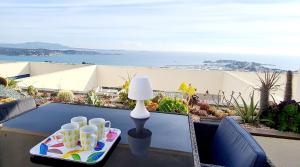 Fotografia z galérie ubytovania MAGNIFIQUE APPARTEMENT T4 GRAND STANDING - VUE MER PANORAMIQUE ET PISCINE v destinácii Bandol