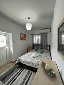 Postel nebo postele na pokoji v ubytování Kareshome-Privacy-view + 31 fotografií