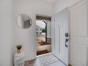Galeriebild der Unterkunft Gorgeous New Townhome/Charlotte! in Charlotte