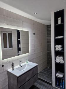 Ванная комната в The Clover +6 фотографий