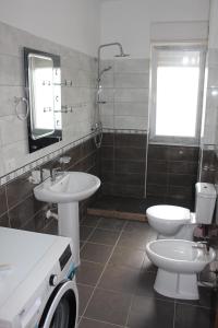 Koupelna v ubytování City Center luxurious apartment