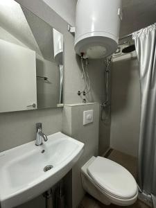 Koupelna v ubytování Villa Vele