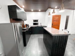 Kuchyň nebo kuchyňský kout v ubytování Das Haus