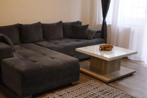 Apartman Andja的休息区