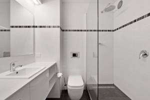 Koupelna v ubytování Allurity Hotel