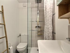 Zdjęcie z galerii obiektu Studio au pied des pistes pour 3-4 personnes à Plagne Aime 2000 - FR-1-455-199 w Aime La Plagne