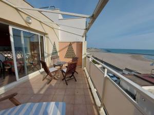 Balkón alebo terasa v ubytovaní Grau d'Agde : Appartement 3 pièces avec terrasses à 20m de la plage - FR-1-423-265