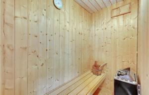 Fotografie z fotogalerie ubytování Amazing Home In Oksbøl With Sauna v destinaci Oksbøl