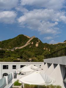 山景或在旅馆看到的山景