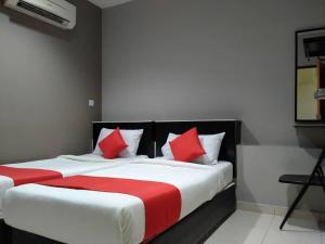 Postel nebo postele na pokoji v ubytování HOTEL AVATARR