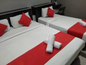 Postel nebo postele na pokoji v ubytování HOTEL AVATARR