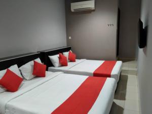 Postel nebo postele na pokoji v ubytování HOTEL AVATARR