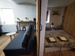 Postelja oz. postelje v sobi nastanitve Sunset soul apartment & sauna