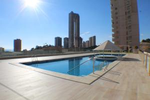 Bazén v ubytovaní ISLAMAR lll 19-B Poniente Beach alebo v jeho blízkosti