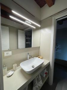 A bathroom at City Live