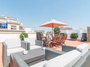Balkón nebo terasa v ubytování Picasso Suites