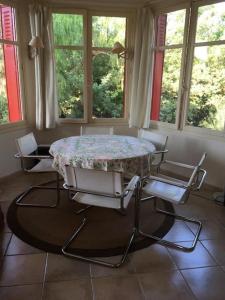 Fotografia z galérie ubytovania VILLA LOU CIGALOUN 10 pax v destinácii Saint-Raphaël