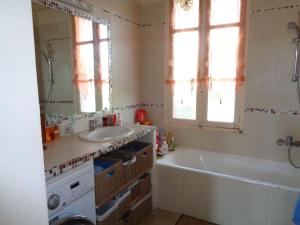 Zdjęcie z galerii obiektu VILLA LOU CIGALOUN 10 pax w miejscowości Saint-Raphaël
