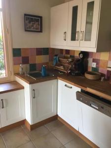 Zdjęcie z galerii obiektu VILLA LOU CIGALOUN 10 pax w miejscowości Saint-Raphaël