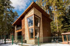a small house in the middle of a forest at Forest Lux Boutique Villas in Rakitovo