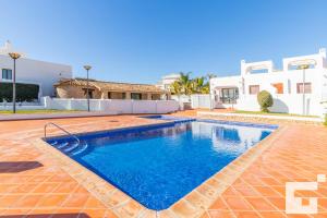 The swimming pool at or close to Villa Mirador de Bassetes 4 - Grupo Turis