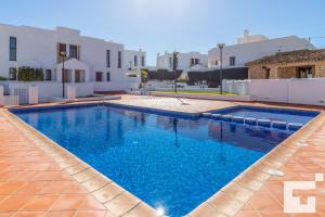 The swimming pool at or close to Villa Mirador de Bassetes 4 - Grupo Turis